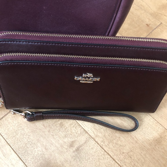 Coach Nomad hobo shoulder bag with keychain wallet - Picture 6 of 8